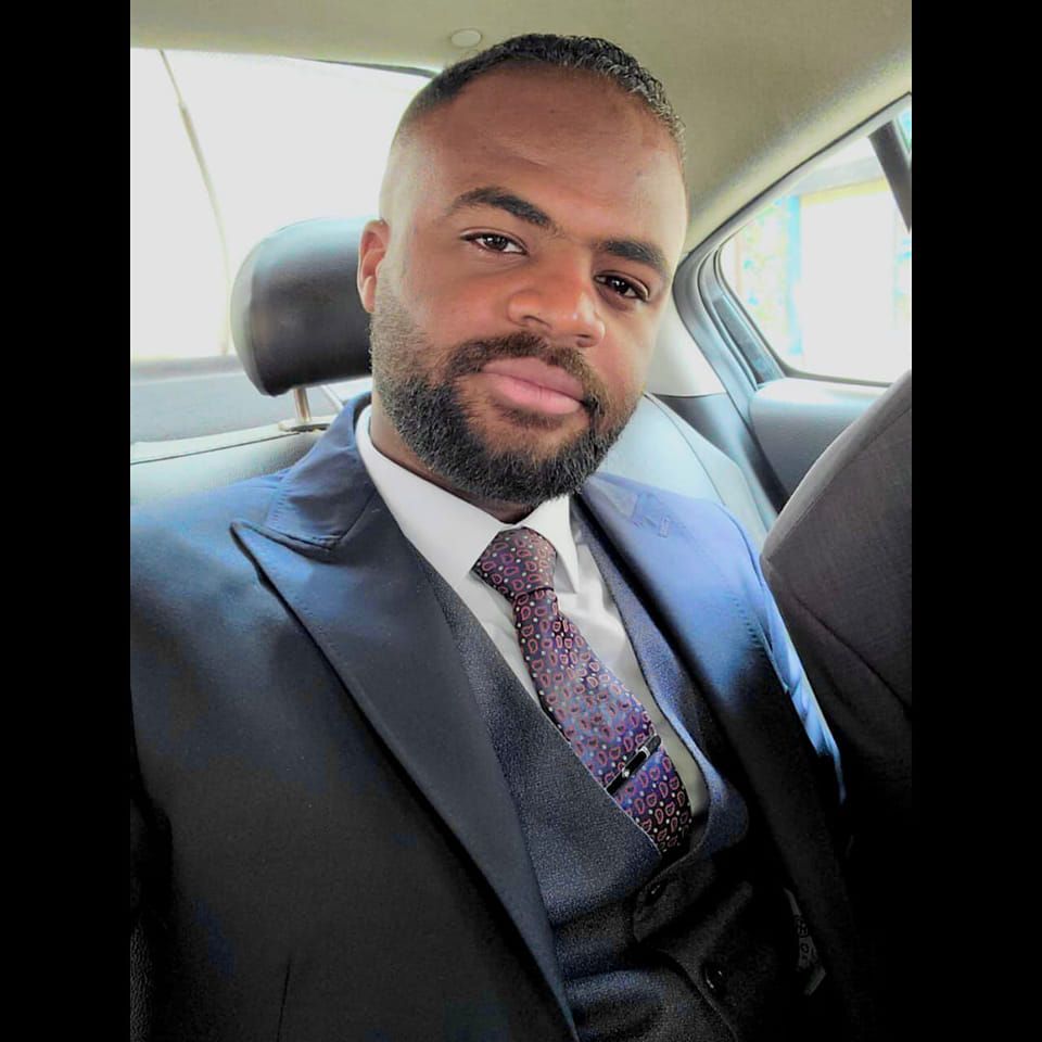 Lawer : Ayman Alaa ElDin